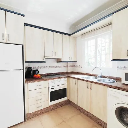 Lovely 2 Bedroom Townhouse In Fuentesol, * Nerja