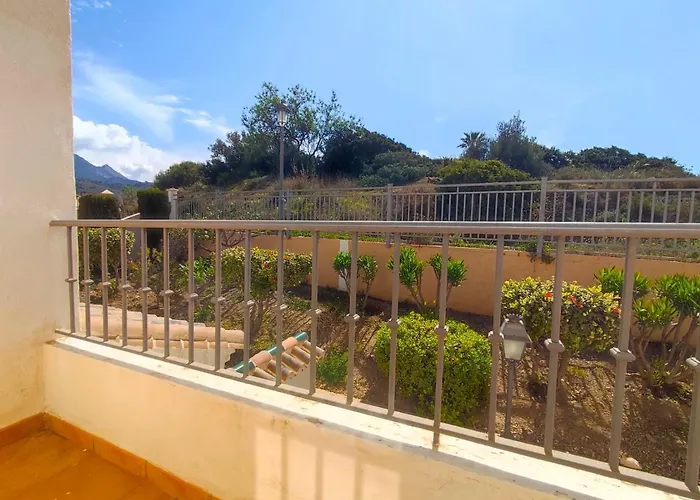 Lovely 2 Bedroom Townhouse In Fuentesol, Apartamento Nerja